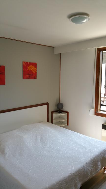 Le Magiot Hotell Montliot-et-Courcelles Rom bilde