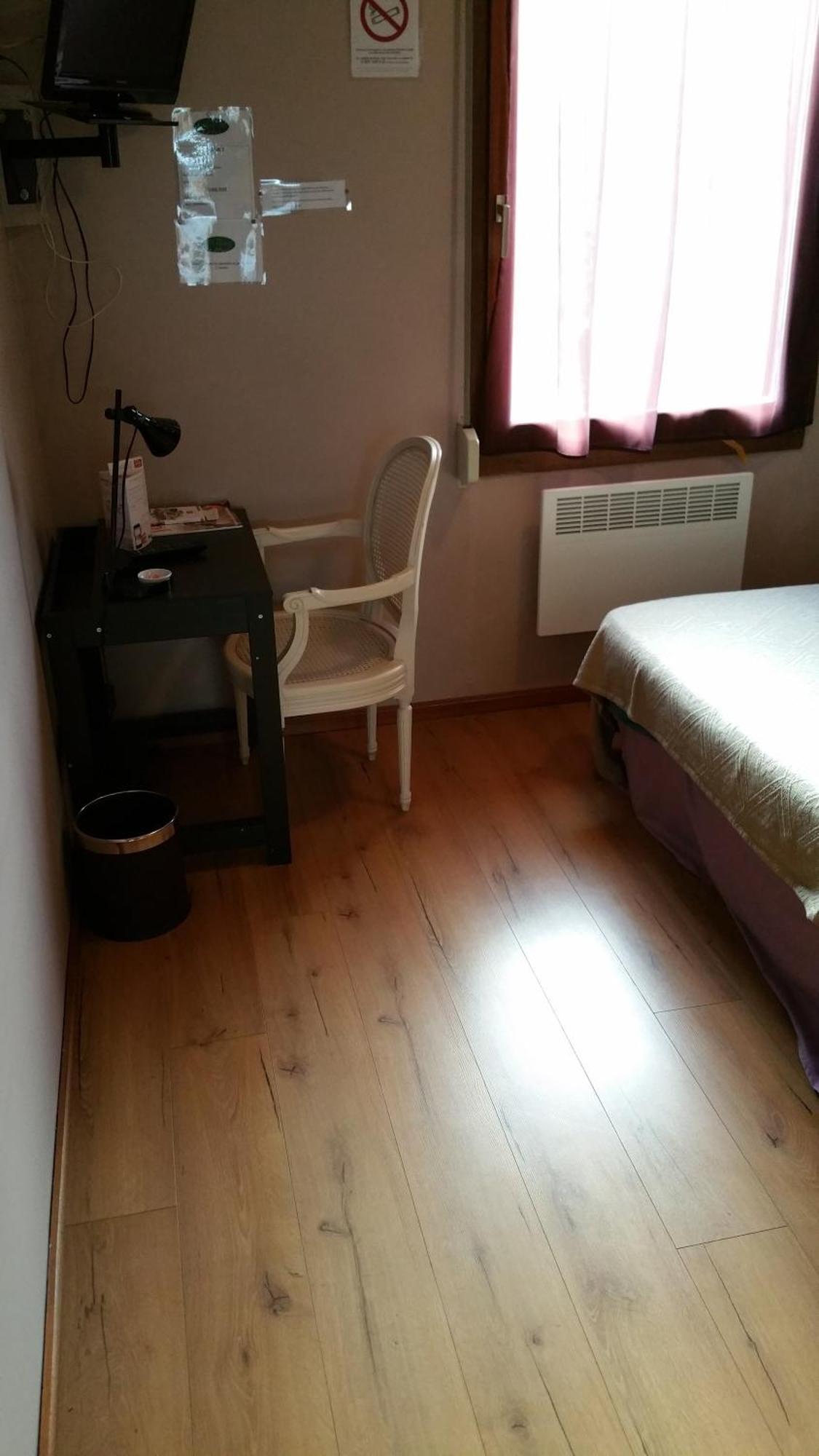 Le Magiot Hotell Montliot-et-Courcelles Rom bilde